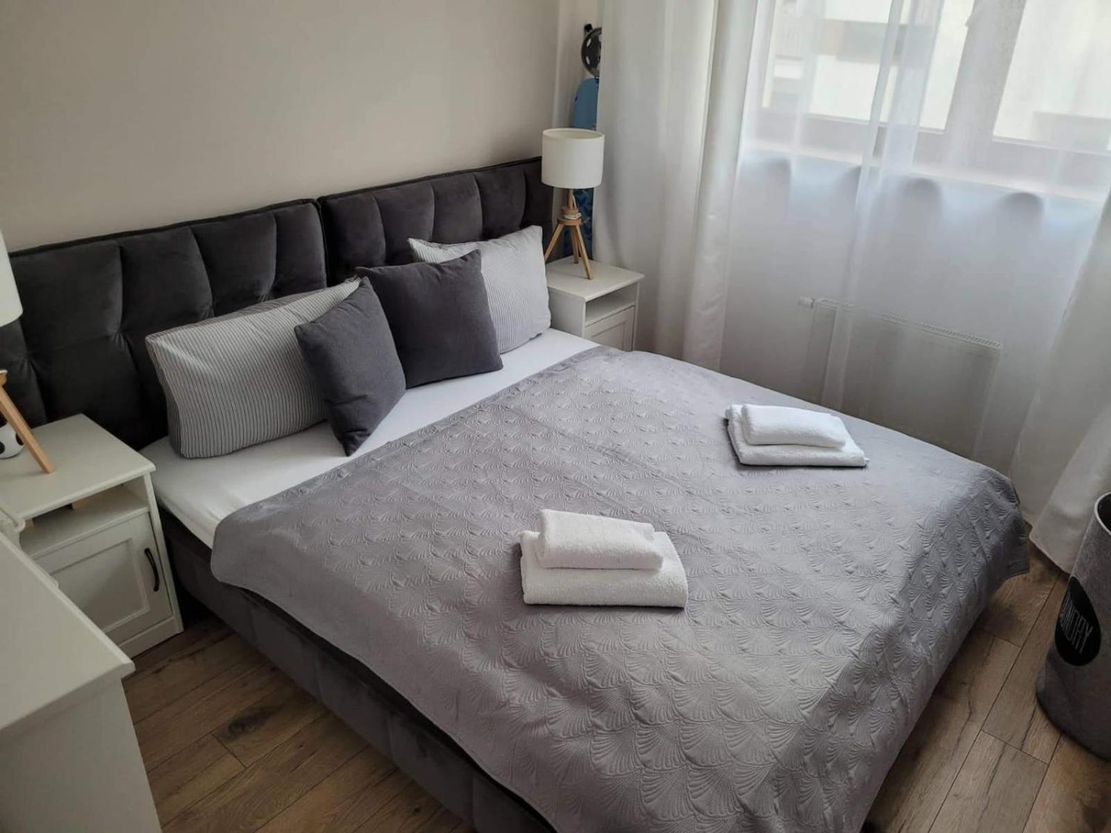 Przytulny Apartament - Platan シフィノウイシチェ エクステリア 写真